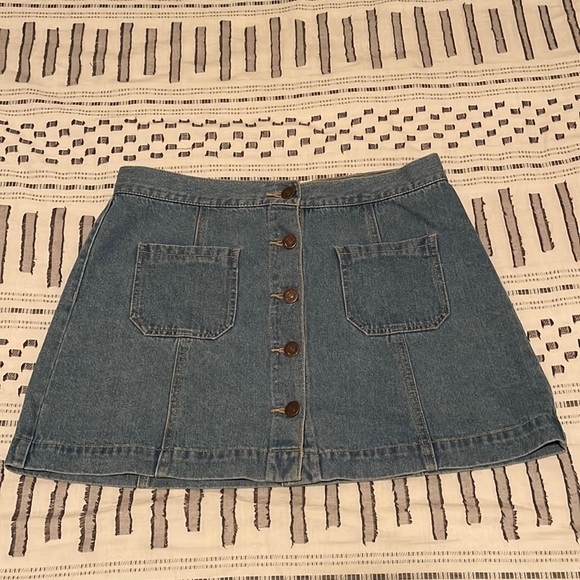Denim skirt - Picture 2 of 4